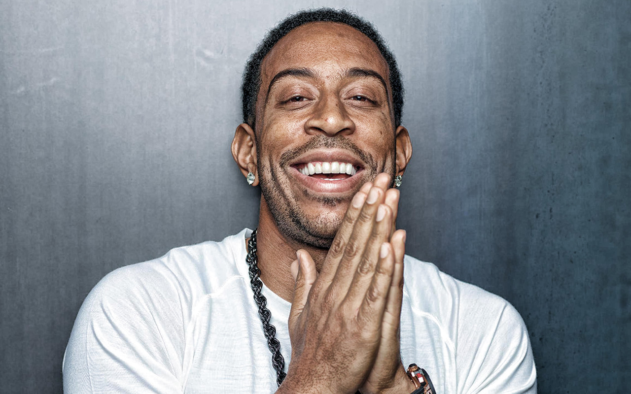 ludacris-american-rapper-portrait-smile-photoshoot(1)