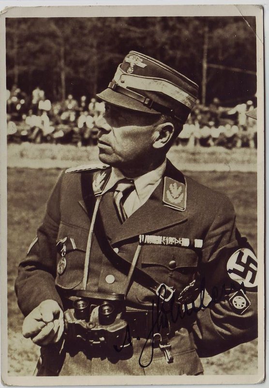 Korpsführer Adolf Hühnlein del NSKK