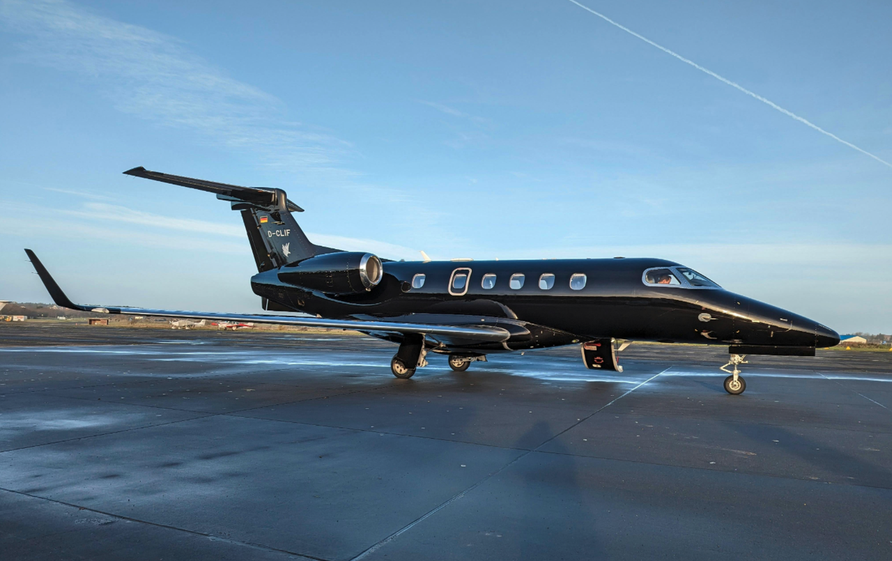 Luxury private jet at Fontainebleau Aviation