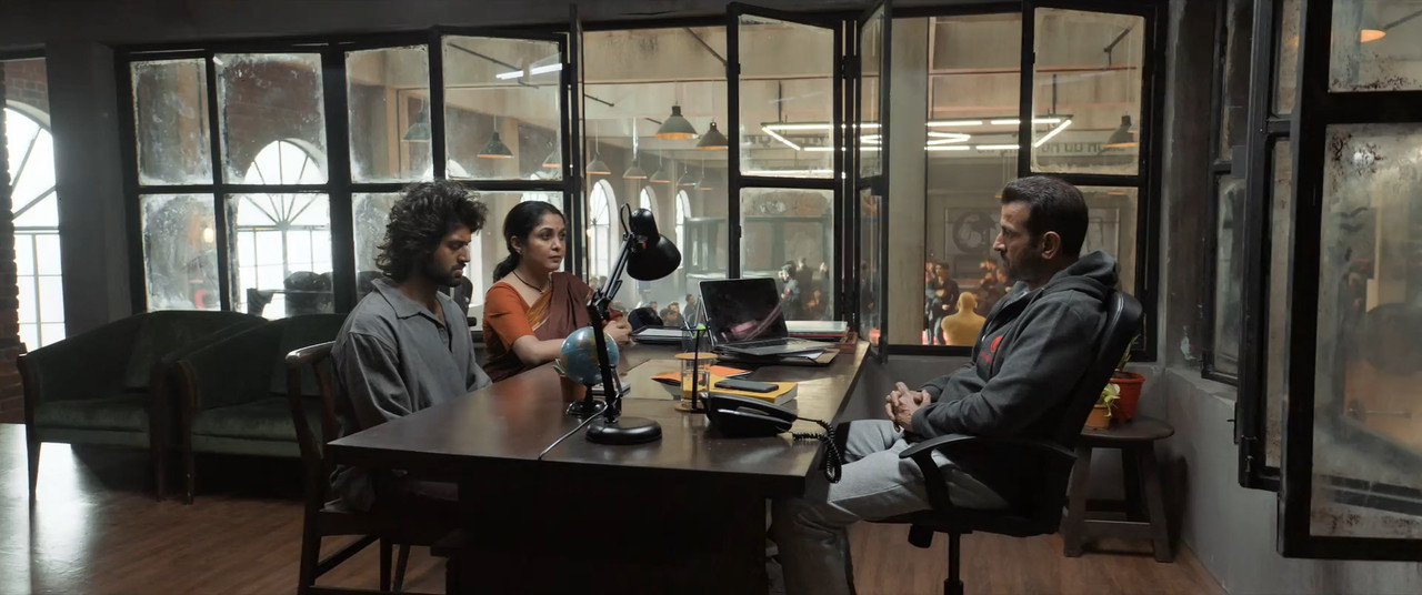 Liger 2022 WebRip [Hindi + Tamil + Telugu + Malayalam + Kannada] 480p, 720p, 1080p ESub Screenshot