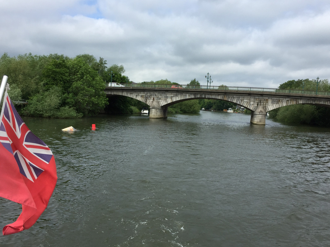 B7AD1267-5E18-4627-9252-8442F8315B2C