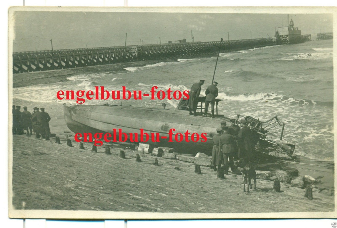 FOTO - OSTENDE (Westflandern, BELGIEN) - SCHIFF 