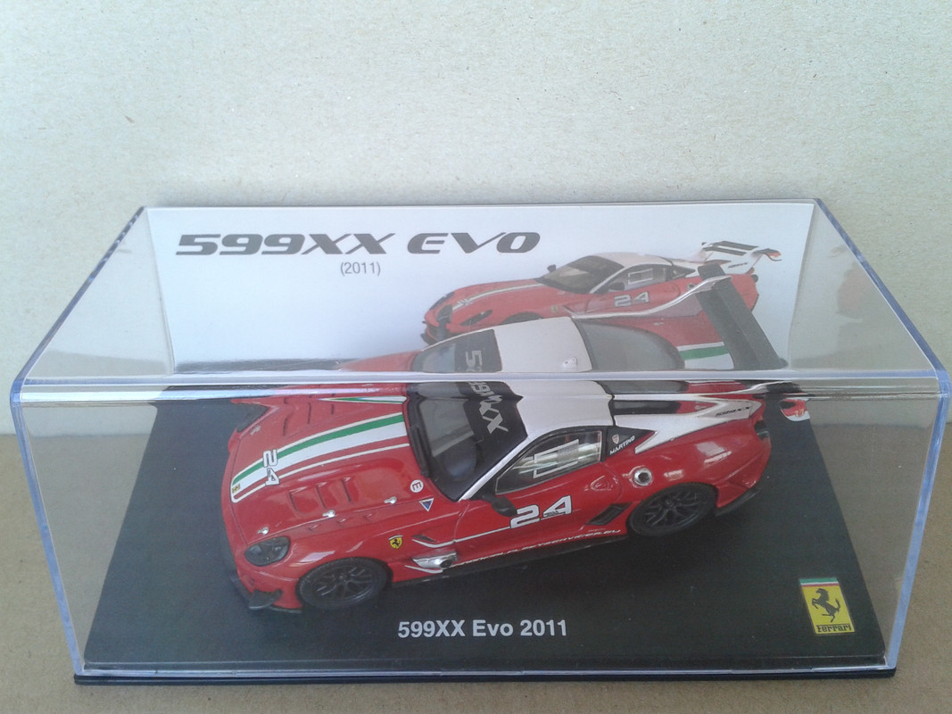 2012 Ferrari 599XX Evo (ixo-nº13 Ferrari GT Collection) (1)