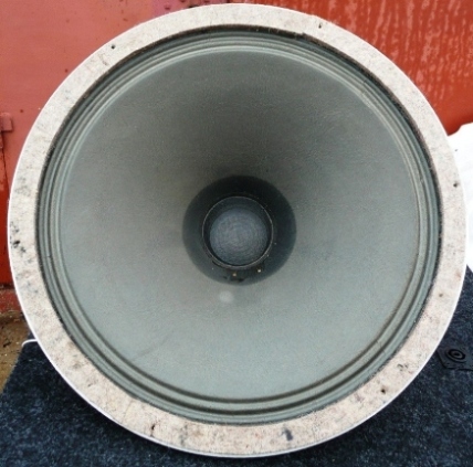 P1400552