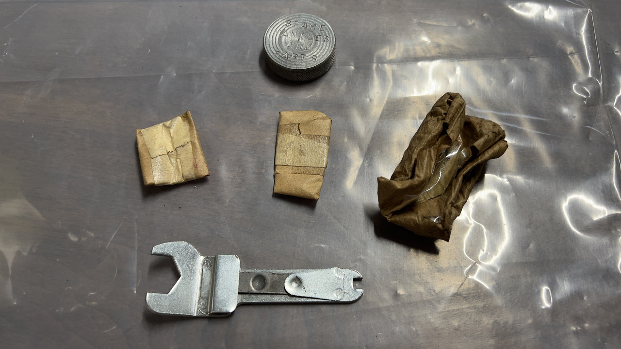 1EE0DFF5-7040-4EA1-BF55-B45707775BAE