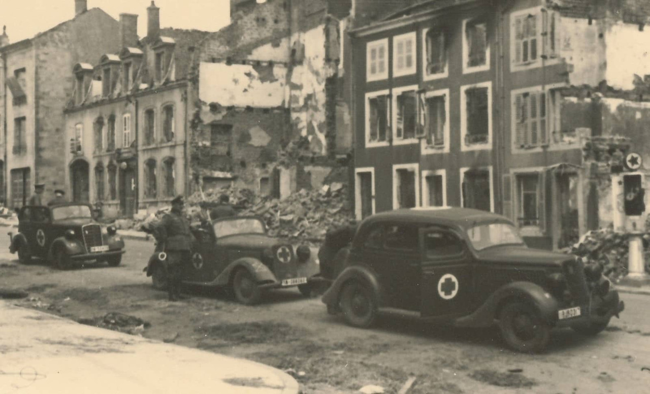 Foto 2.Wk Soldaten Sanitätstrupp Krankenwagen Sa