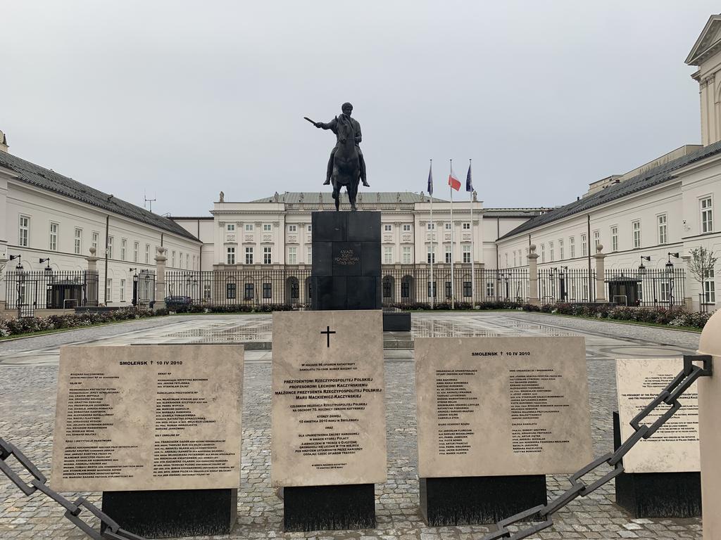 Traslado entre Wrocław (Breslavia) y Warszawa (Varsovia) y primeras visitas. - Polonia en verano de 2024 (27)