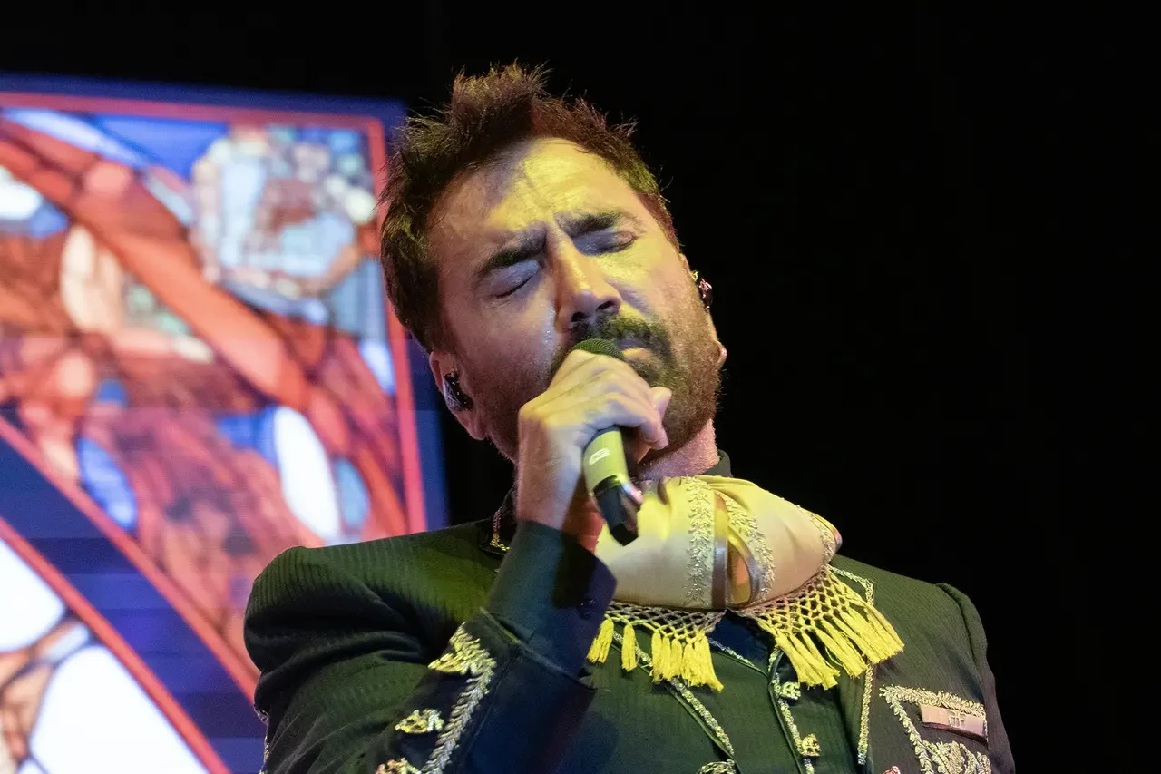 Alejandro Fernández 2