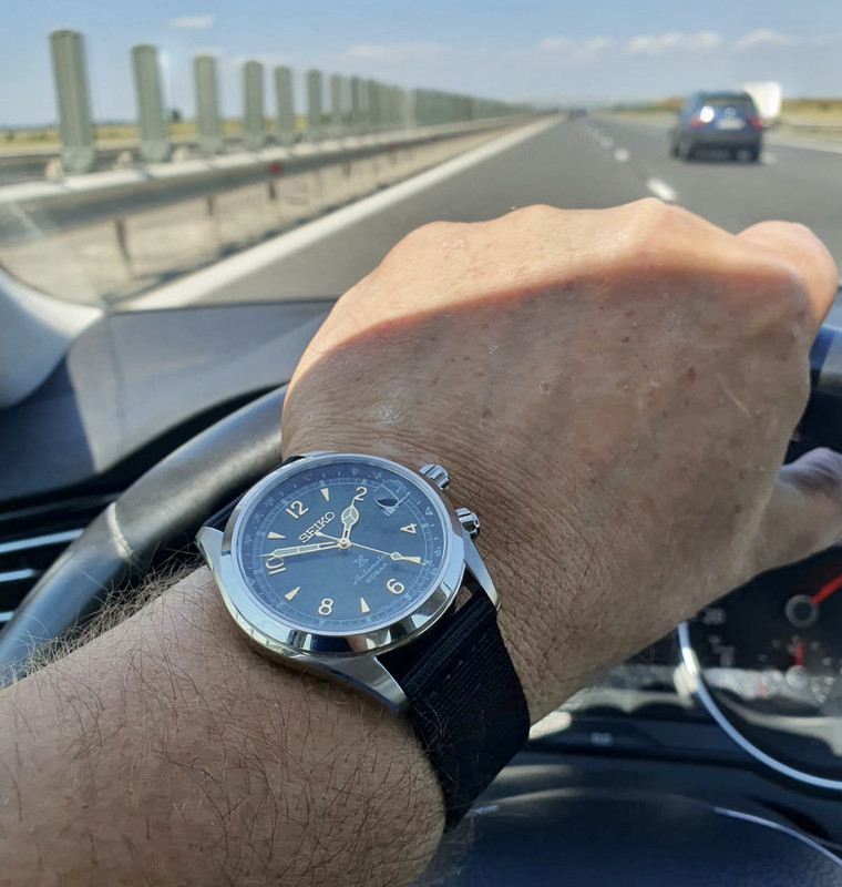 56E1995B-B918-432D-8F3C-41DFAD5241F7