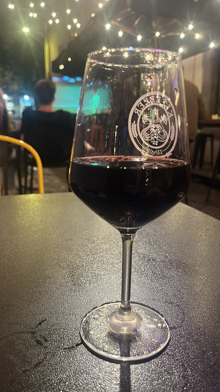 5CE6F4AF-2E9C-4332-A572-D26A2BF197C1