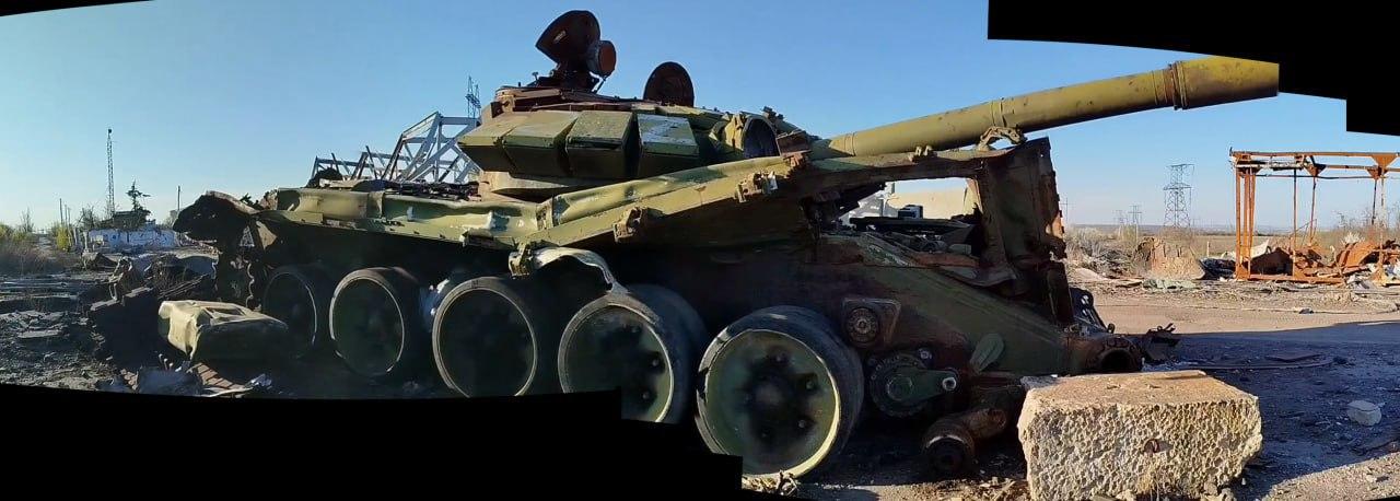 1104 T-72B Obr. 1989 destr 07 11 22