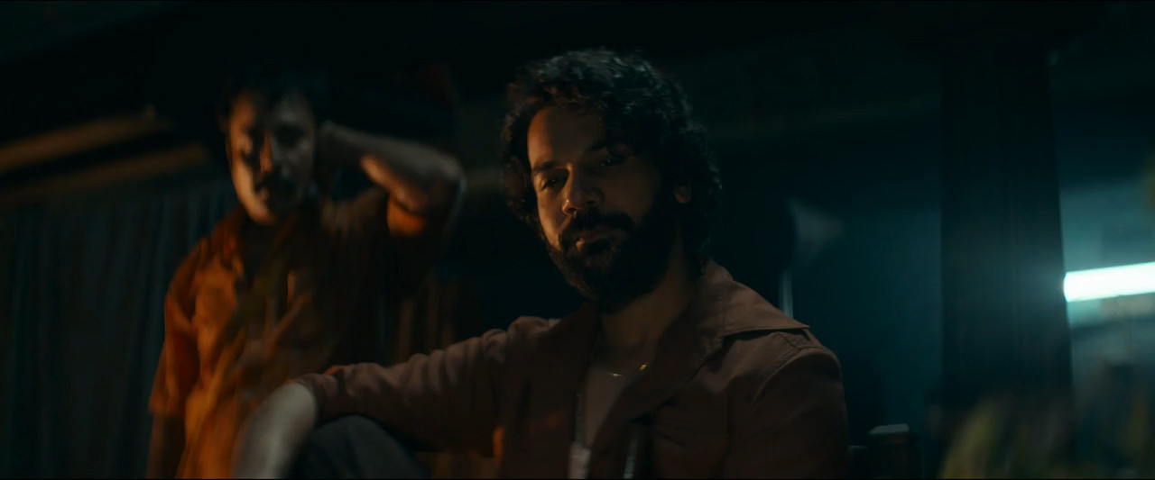 Maalik 2025 WebRip [Hindi] 480p 720p ESub Screenshot