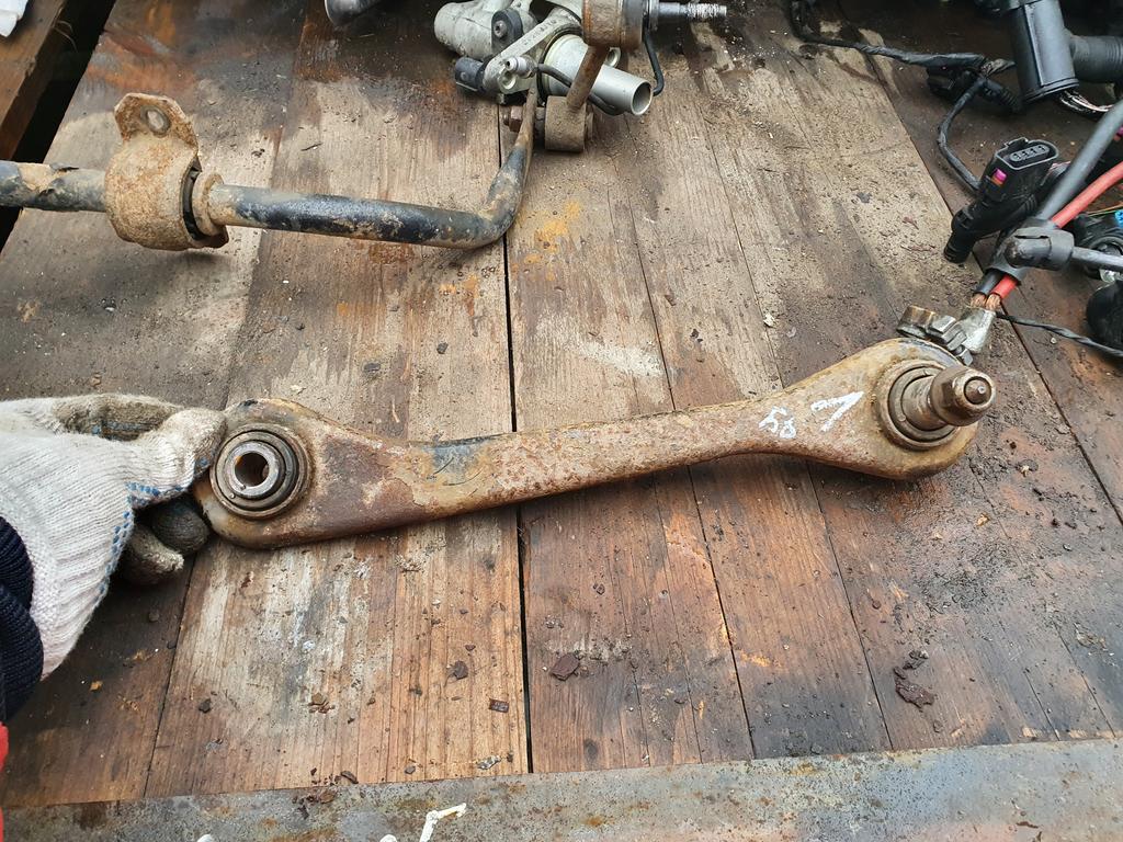 Рычаг подвески