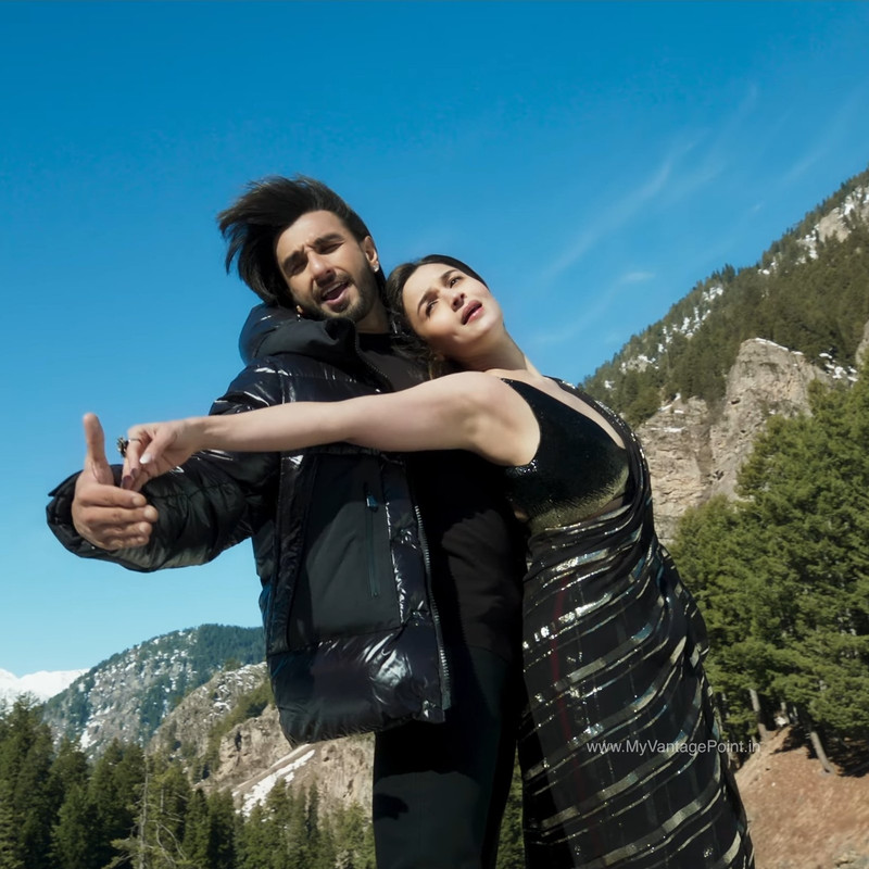 black-saree-look-of-alia-bhatt-in-rocky-aur-rani-ki-prem-kahani-2023