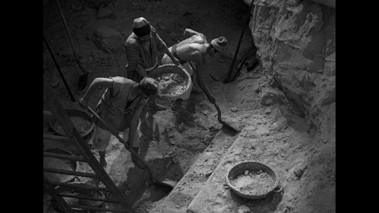 mpv-shot_The.Mummy.1932.2160p.UHD.BDRemux.HDR.HEVC-Нечипорук_00_16_11_0004