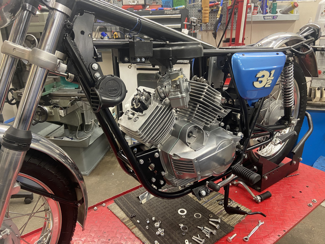 4328DC42-7C28-41A5-A3F3-FA075C64E2E8