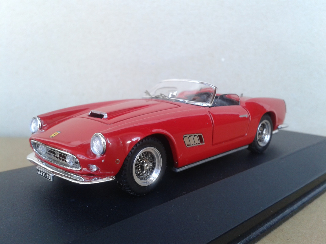 1959 Ferrari 250 GT California (Art Model) (2)