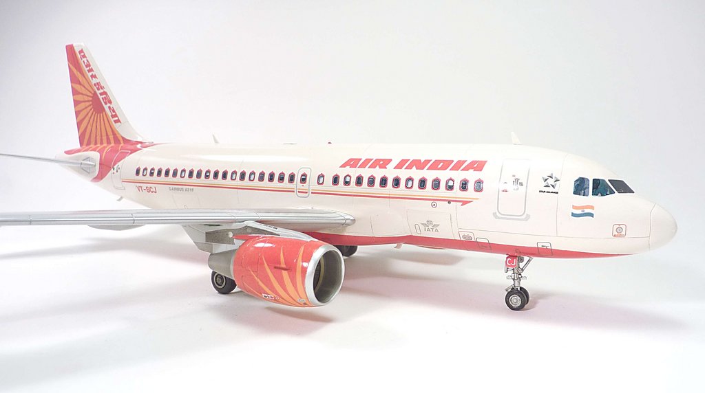 A319 Air India [Revell] 1/144 P1080683