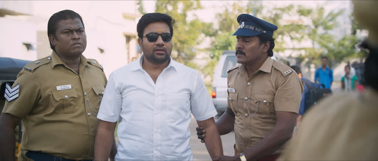 Tamizh Padam 2 2018 WebRip [Tamil] 480p, 720p ESub Screenshot