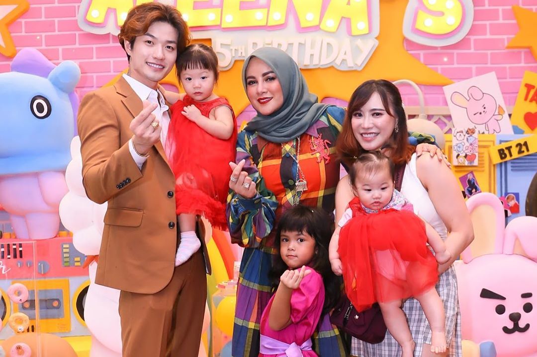 Artis Olla Ramlan merayakan ulang tahun putrinya, Aleena Naira Hana Hutapea.