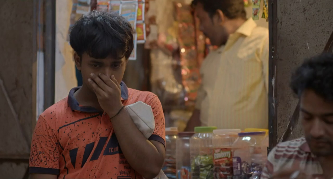 Gullak 2019 WebRip Season 1 [Hindi + Tamil + Telugu + Malayalam + Kannada] 480p 720p ESub Screenshot