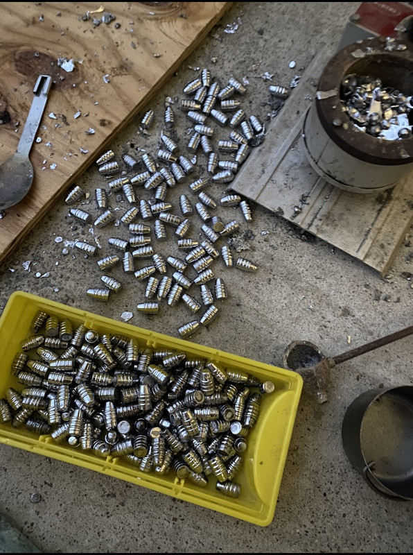 F7E73760-8351-421D-B044-007D98A0DC68