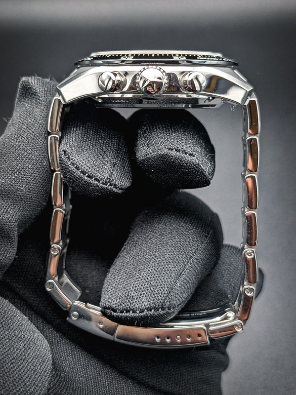 PXL 20251212 025318255 PORTRAIT ORIGINAL