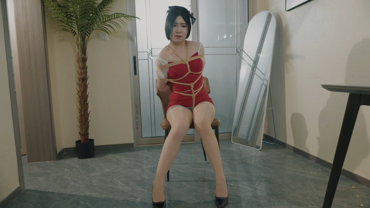 4K映像 吴晗的紧缚幻想.mkv_20240908_090603.144