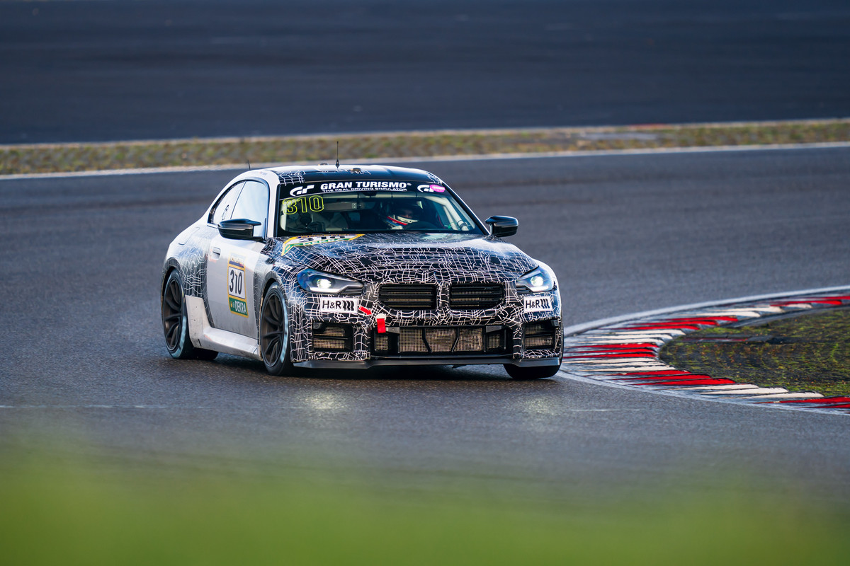 P90574221_highRes_nuerburgring-ger-18-