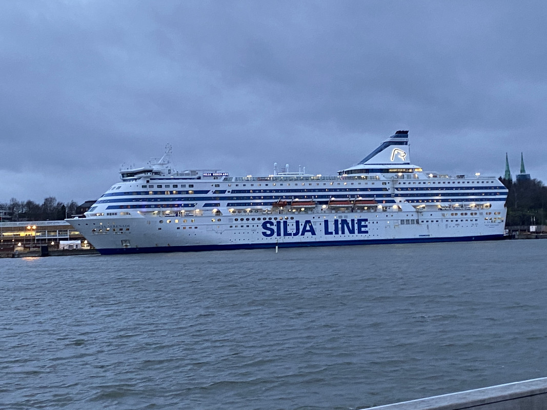 7042CE13-1FAE-4AE8-8A0F-B085162F7AC4