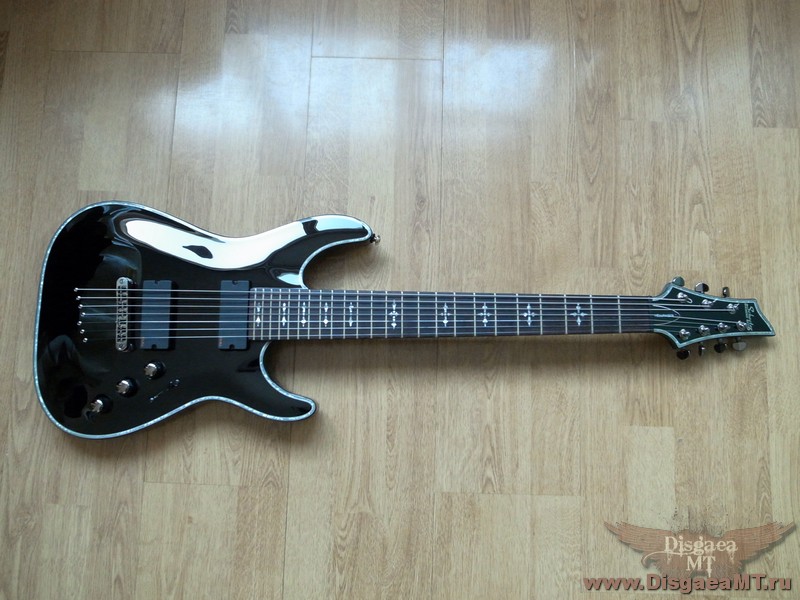 Schecter_C-7_Hellraiser_21-BLK_003
