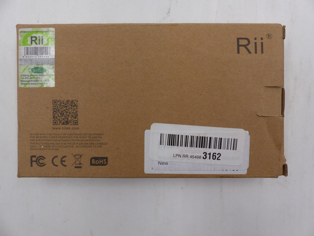 RII MINI I8+ KEYBOARD FOR COMPUTER, PHONE, ETC. W/TOUCHPAD, CHARGER & USB DONGLE