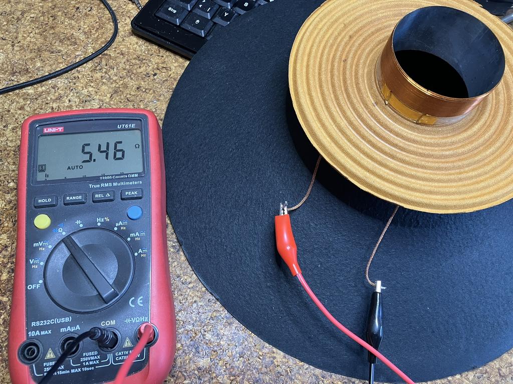 [Bild: Bass-Spule-Messung.jpg]