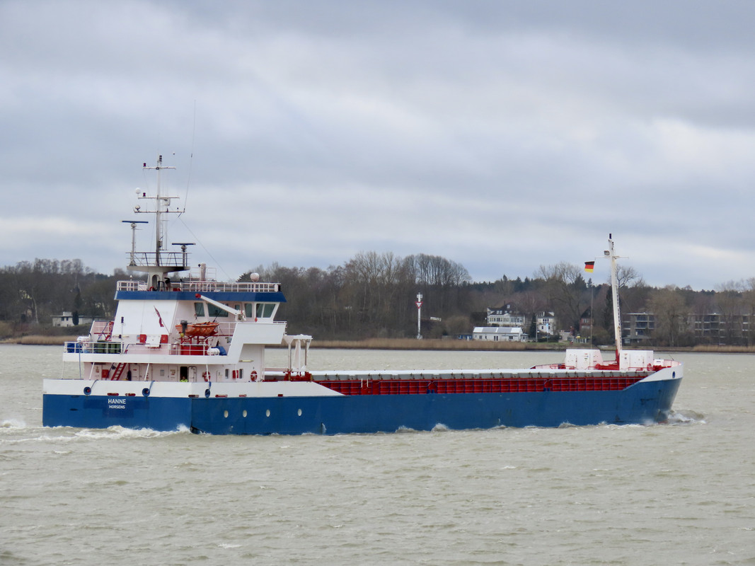 04E51C52-2DFC-4265-ABDF-04379E507EEF