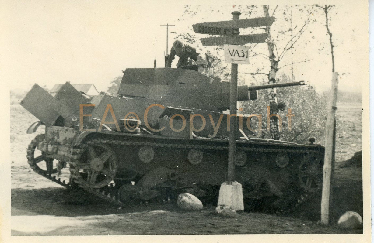 Beute Panzer Tank 7TP Polen Polska Schilderwald 