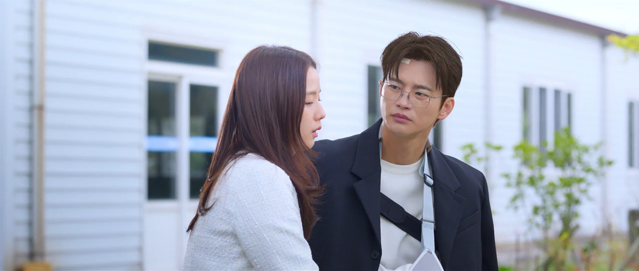 Boyfriend on Demand (2026) Season 1 [Hindi + English] WebRip 480p, 720p ESub - Complete Screenshot