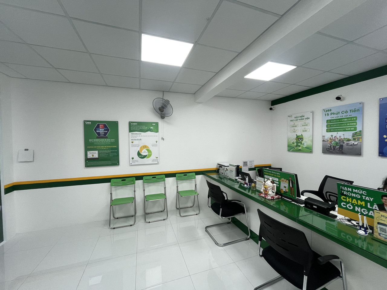 Không gian phòng giao dịch F88 152B Nguyễn Trãi