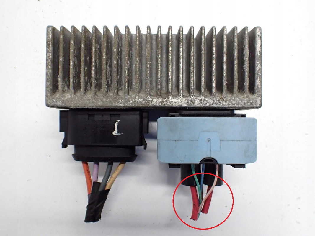 PRZEKAZNIK-SWIEC-ZAROWYCH-271206395R-RENAULT-MASTER-III-15R