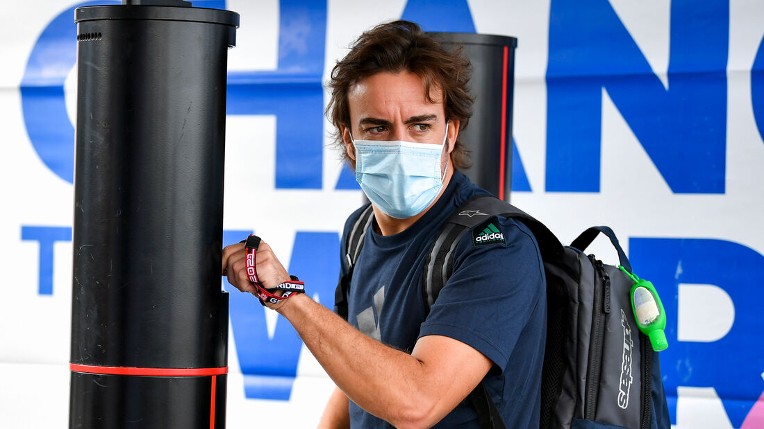 Fernando-Alonso-Alpine-Formel-1-GP-Tuerkei-Istanbul-7-Oktober-2021-169Gallery-c2ef428e-1839090