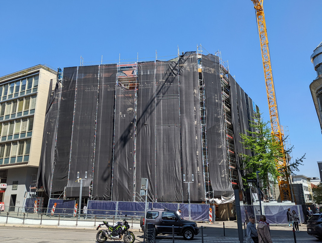 PXL_20220428_104216414.MP