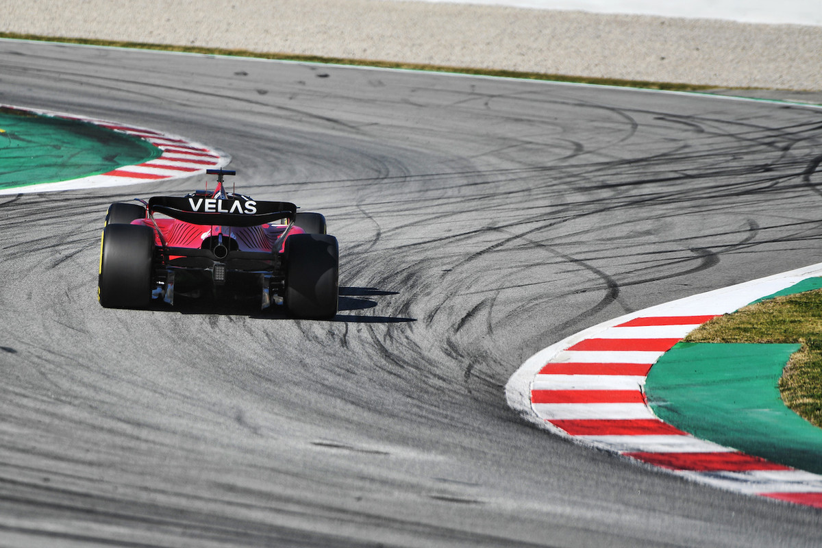 [Imagen: f1-test-barcellona-gallery-day1-225.jpg]