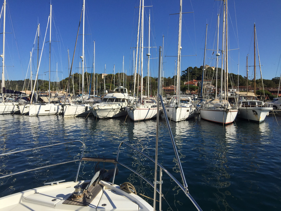 E480E49B-B42A-4858-BFFD-08799612D63A