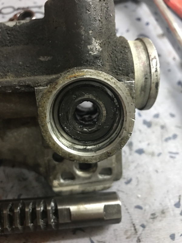 Restauration 4L (898)