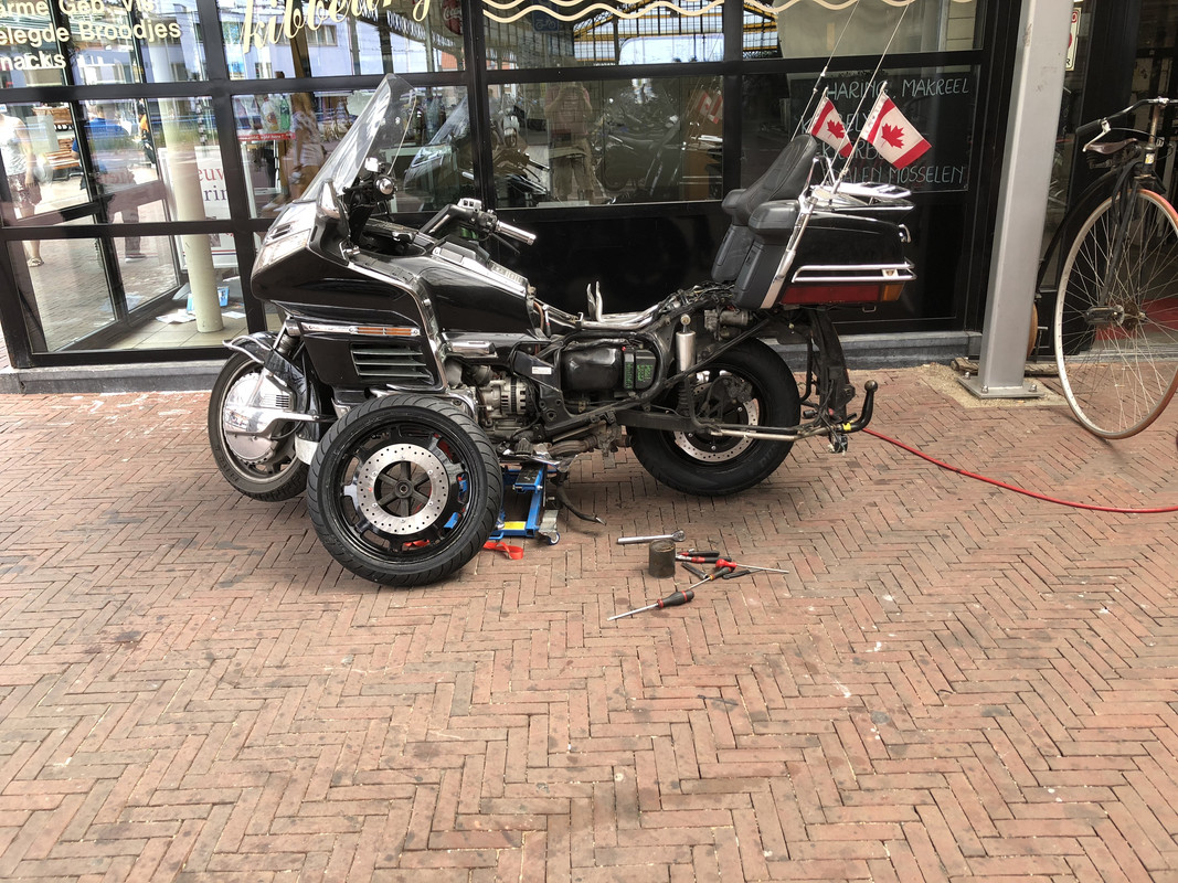 82B88242-2507-40AF-8DC1-04A9B2FEFCFA