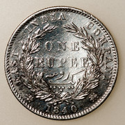 Una rupia Compañía de las Indias Occidentales. Reina Victoria 1840. Obsequio de un buen amigo. PAS5103