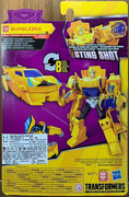 07-Cyververse-Action-Attacker-Scout-Bumblebee
