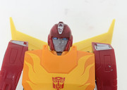 Studio-Series-86-Hot-Rod-03