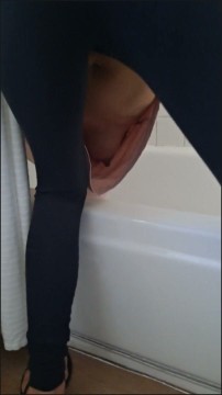 [Image: Voyeur50615120854.jpg]