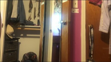 [Image: Voyeur16385150156.jpg]