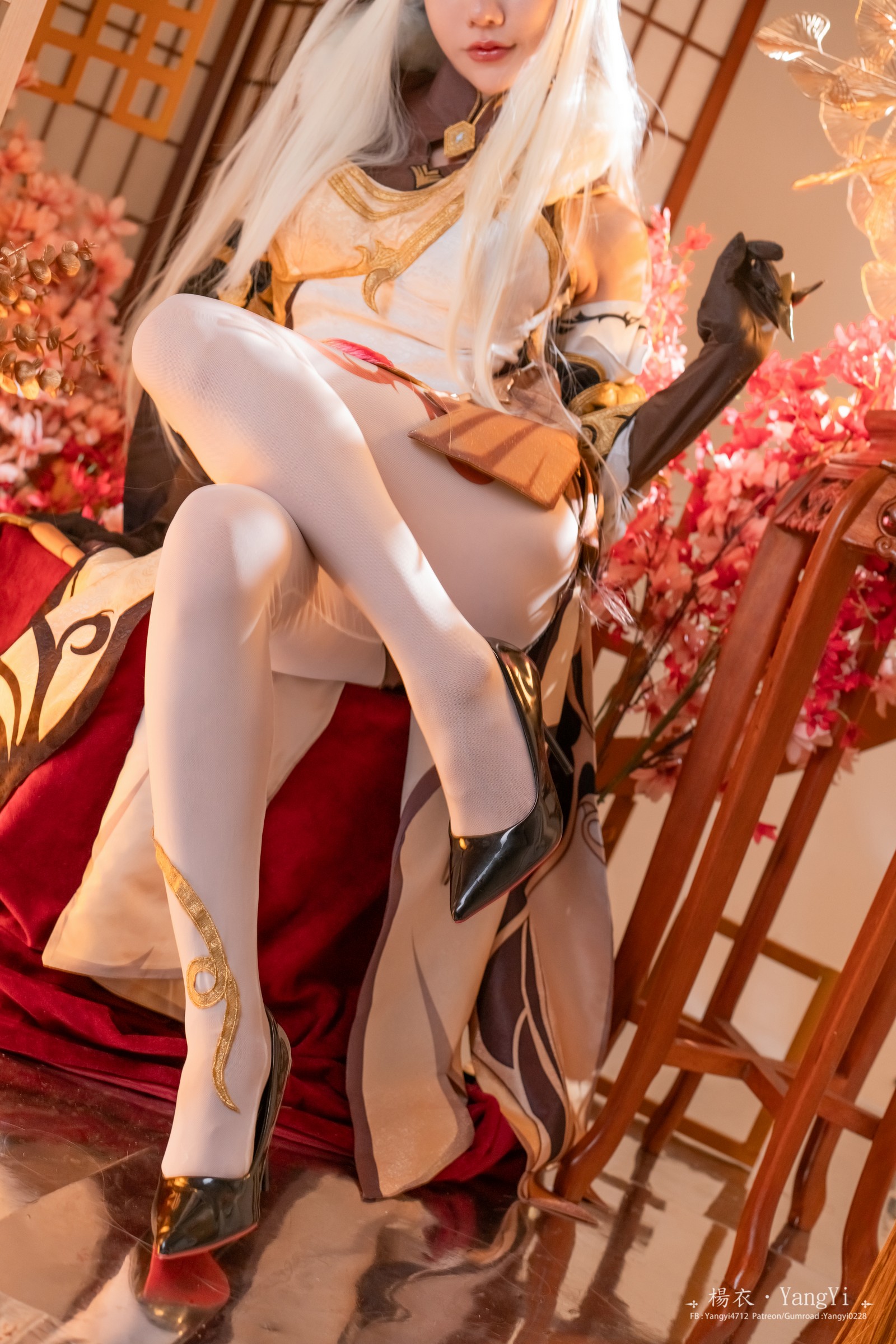楊衣 Yangyi – 2024年09月 FOOT TIER 足控主题 写真视频合集（265P+8V-1.47GB）插图